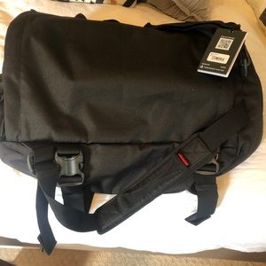 Nixon Escape 45L Duffel - NWT
